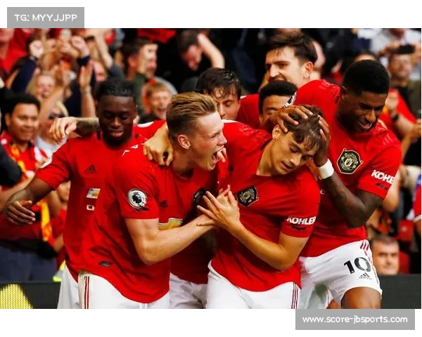 曼联热刺攻防对决，中场控制力成比赛关键